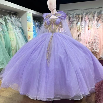 Lavanta Parlak Tatlı 16 Quinceanera Elbise Kapalı Omuz Aplike Pelerin Balo Prenses Parti Doğum Günü Elbise Vestidos De